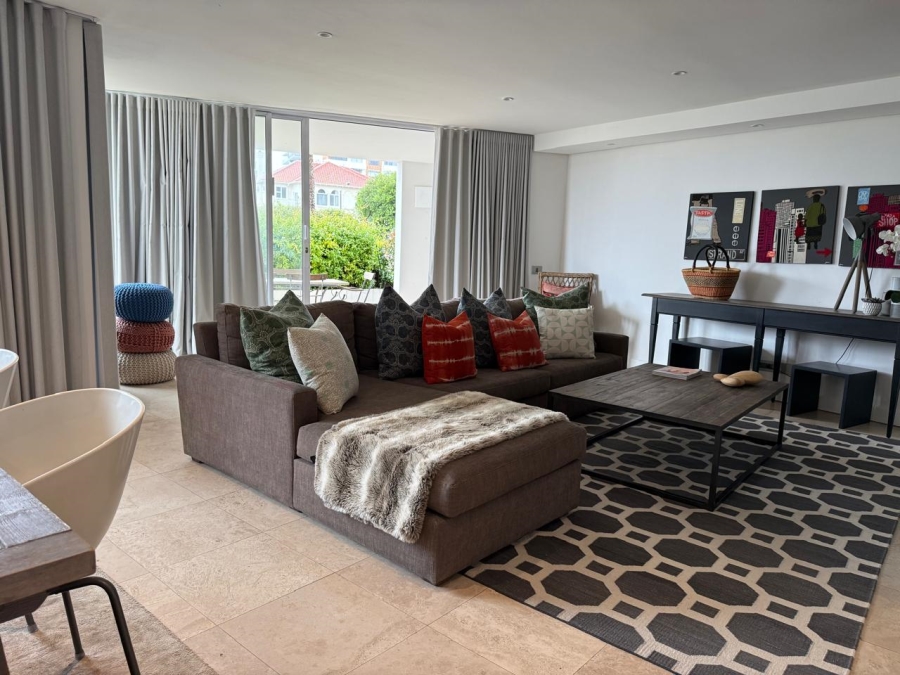 To Let 3 Bedroom Property for Rent in Sea Point Western Cape